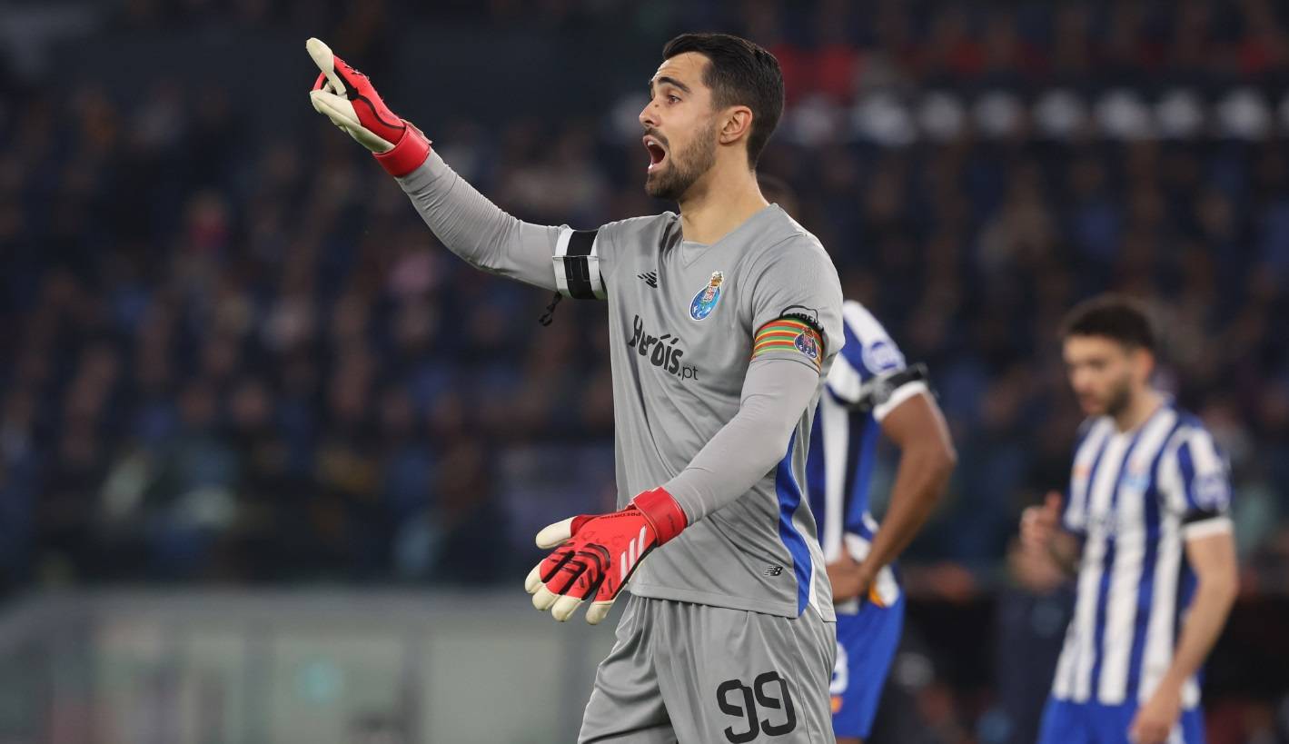 高度相似 高度相似