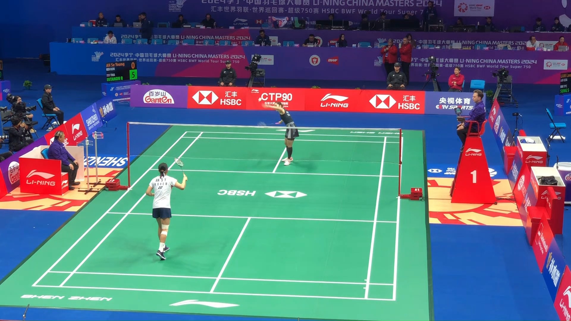 荣誉被雷霆 荣誉被雷霆