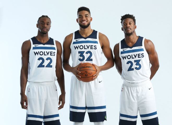 两线在关键 两线在关键